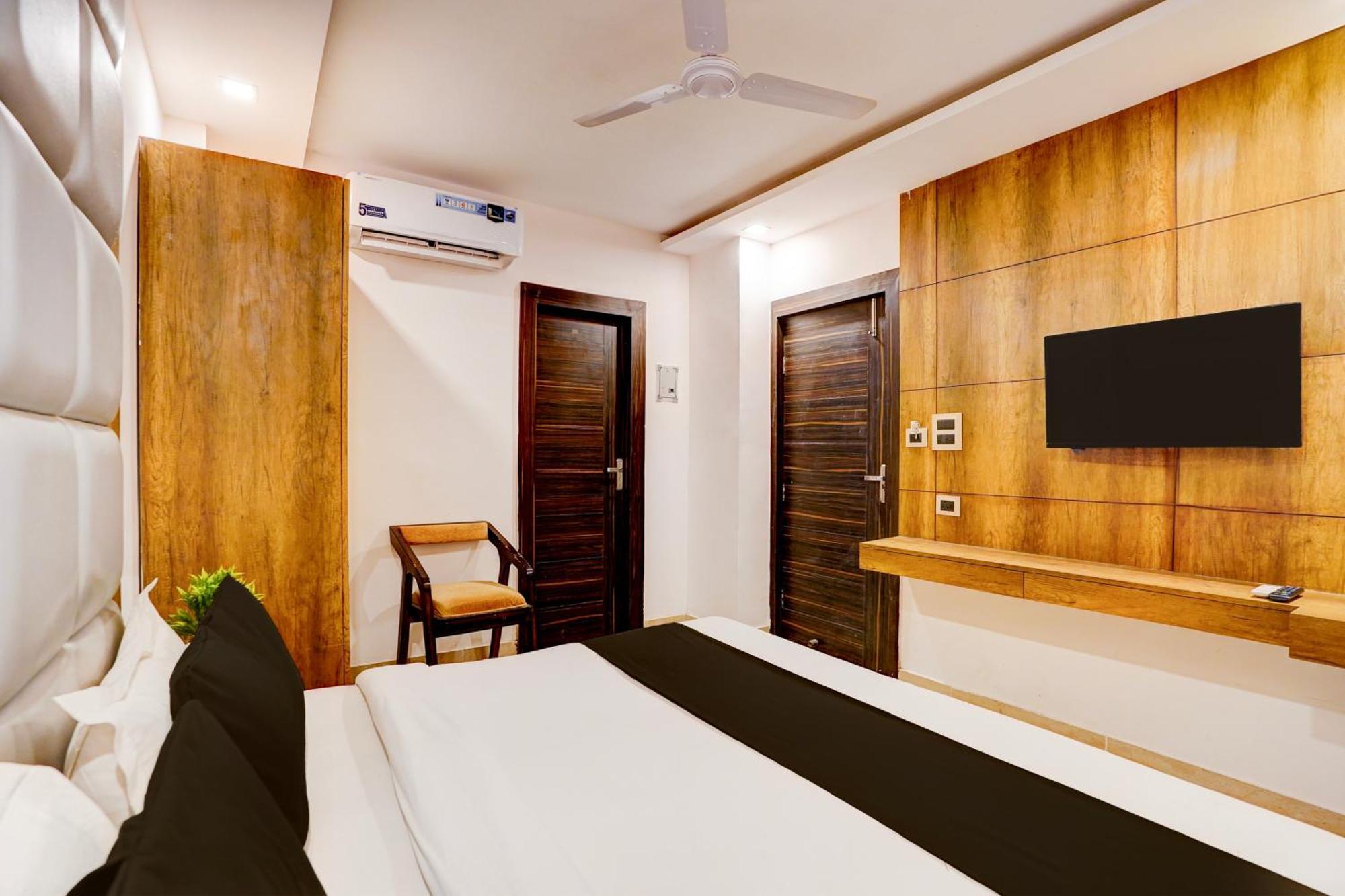 Super Hotel O Haridwar Near Shanti Kunj Raiwala Bagian luar foto